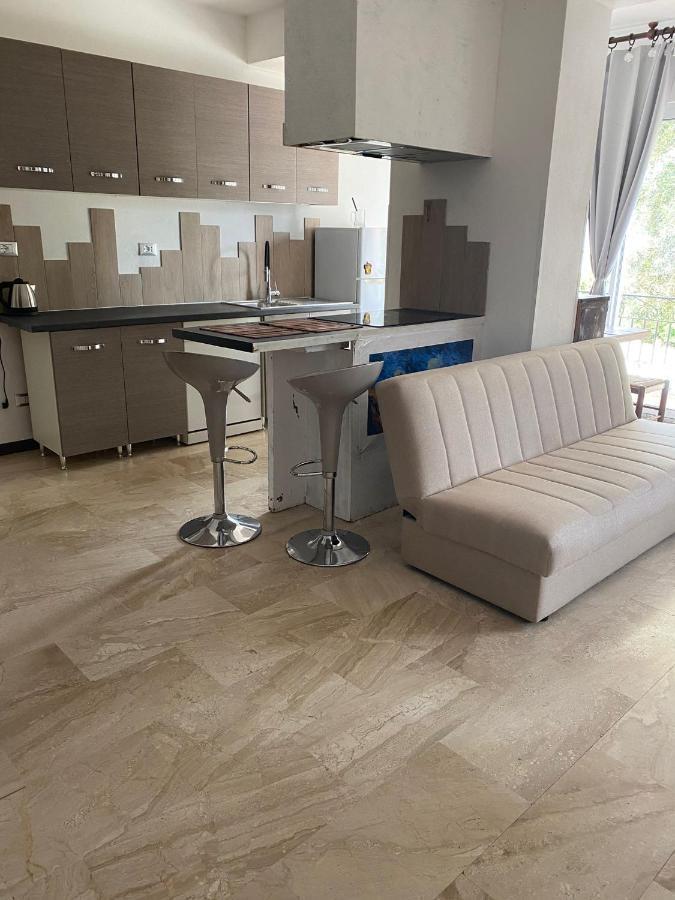 Maricciolu Suites And Apartments Olbia Esterno foto
