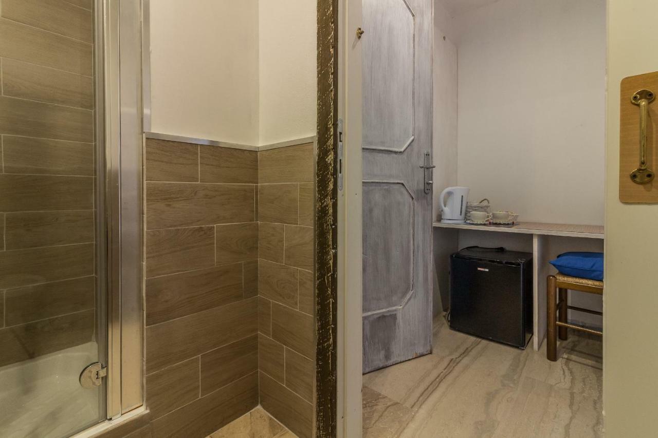 Maricciolu Suites And Apartments Olbia Esterno foto